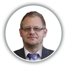 Dr. Raimund Multzsch, Abteilungsleiter Integrationstechnologie – IT-Beratung und IT-Dienstleistungen – DOS Software-Systeme GmbH